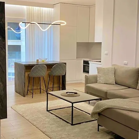 Deluxe Apartment/best Location In Apartment Durres