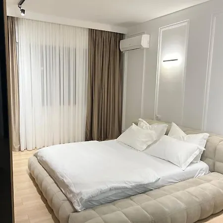 Apartment Deluxe Apartment/best Location In Durres