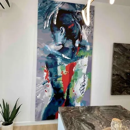 Appartamento Deluxe Apartment/best Location In